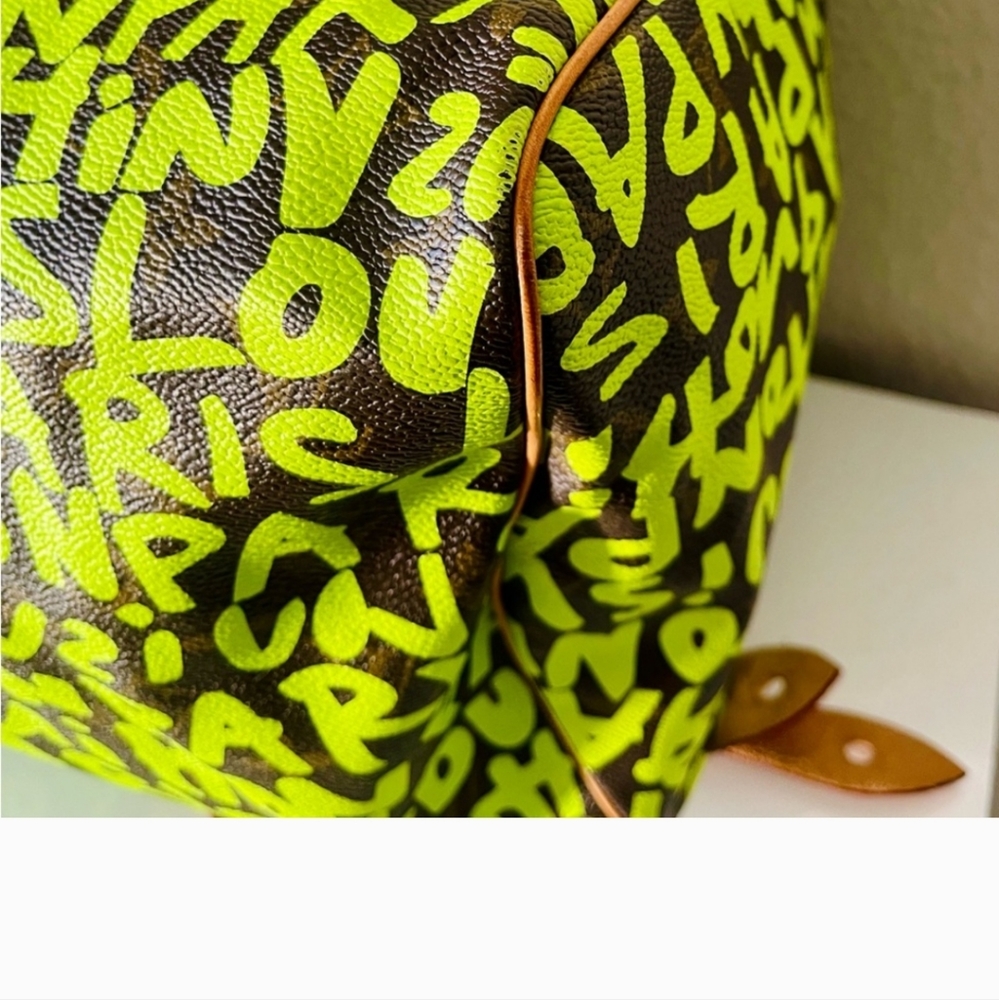 LOUIS VUITTON X Stephen Spriuse Monogram Graffiti Speedy 30 neon green LV bag - Picture 13 of 16